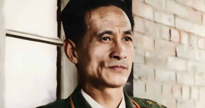 他没带过一个兵，却成了开国中将，只因会摆弄半部破电台