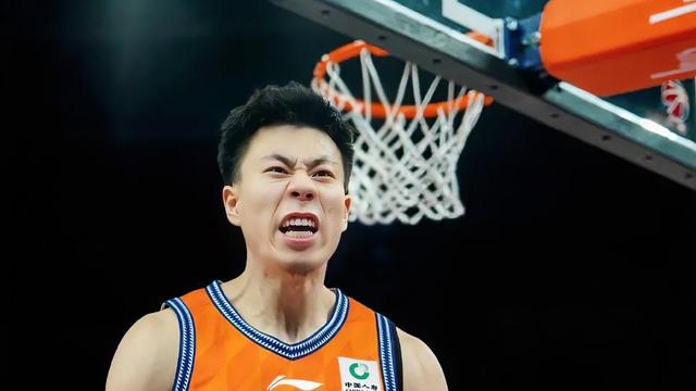 秋风画扇：太刺激！上海119-116险胜