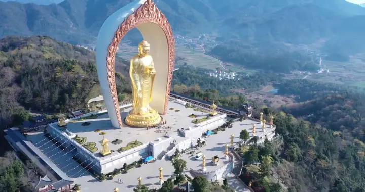 东林大佛（南无阿弥陀佛）