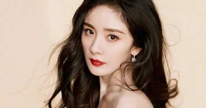 美女壁纸第7811期—杨幂