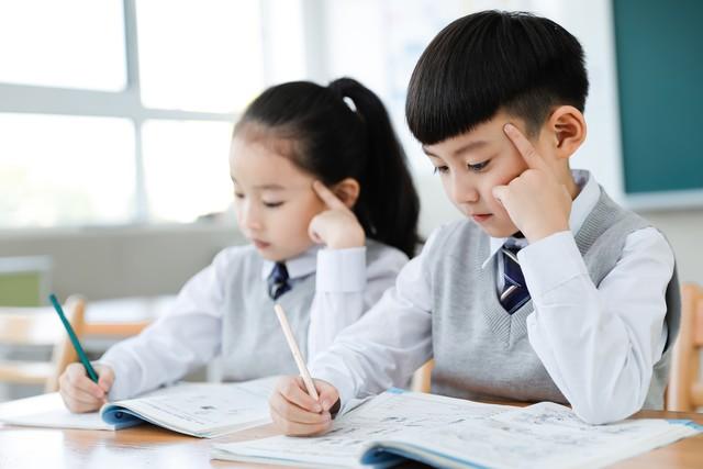 真正决定孩子成绩的不是智商！这3大关键因素，家长越早明白越好