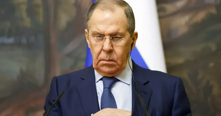 陷入俄乌战争泥潭第5年，俄罗斯抱怨“国际法不管用了”