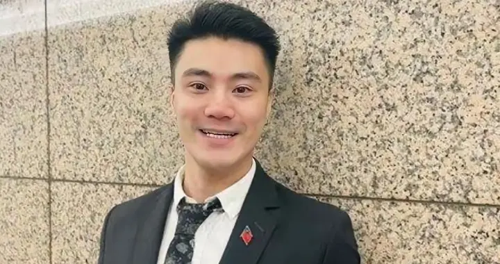 朱立伦弟子丁瑀再次出手，怒喷郑丽文，恶心赵少康，谢寒冰说实话