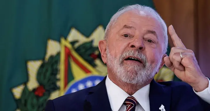 一家子都舔美！败选仅3天，博索纳罗火速跑路，80岁卢拉火冒三丈
