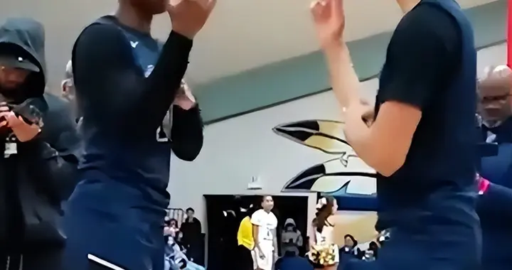 巴黎奥运牵手官宣！NBA巨星之子甩了富家千金，爱上普通女孩