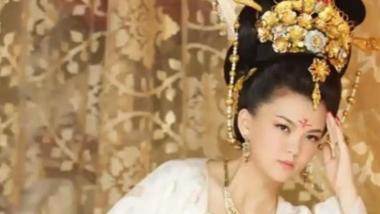 闻书识焉：公元698年，太平公主在一个夜