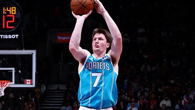 数据会说话：黄蜂仨后卫抢破头？结果数据最