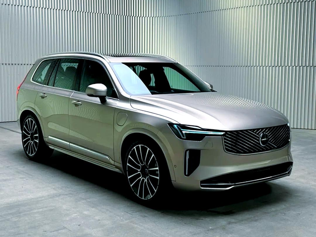 沃尔沃全新XC70将在年内亮相，是经典回归还是借名而生？