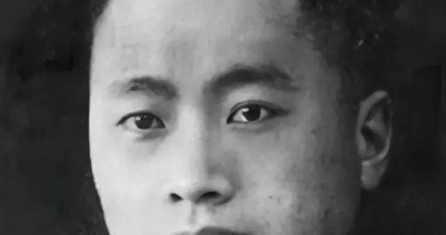 1949年何绍周领到三万两军饷，却给部下五百两后，向重庆逃窜而去