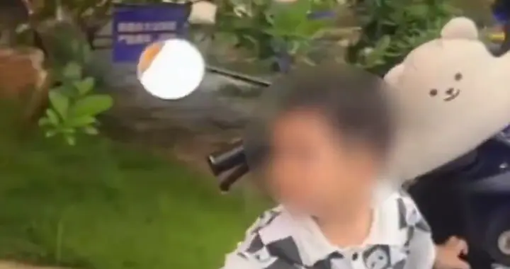 保安驱赶避雨母女后续：酒店道歉通报，全店员工被牵连，宝妈回应