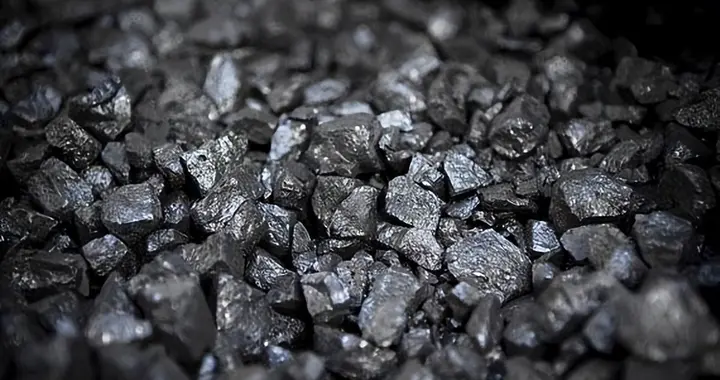 全球最大铁矿已被中国拿下！储量惊人，可破中国铁矿石困局？