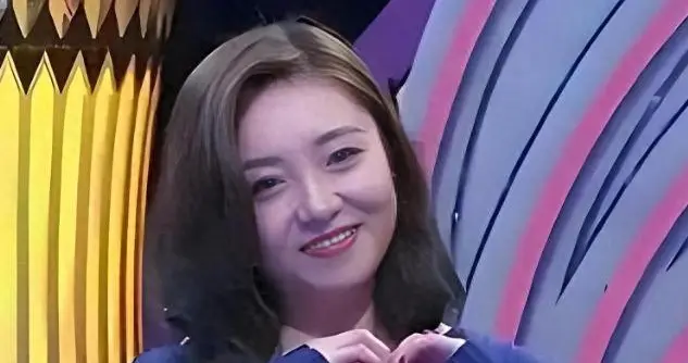 她在《非诚勿扰》站了5年不牵手，真相曝光后全网沉默……