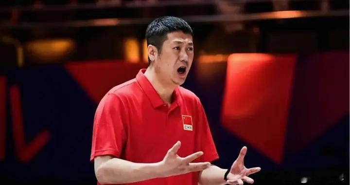 中国女排必须换帅的三个理由，哪怕亚运会夺冠，赵勇也不能留任了