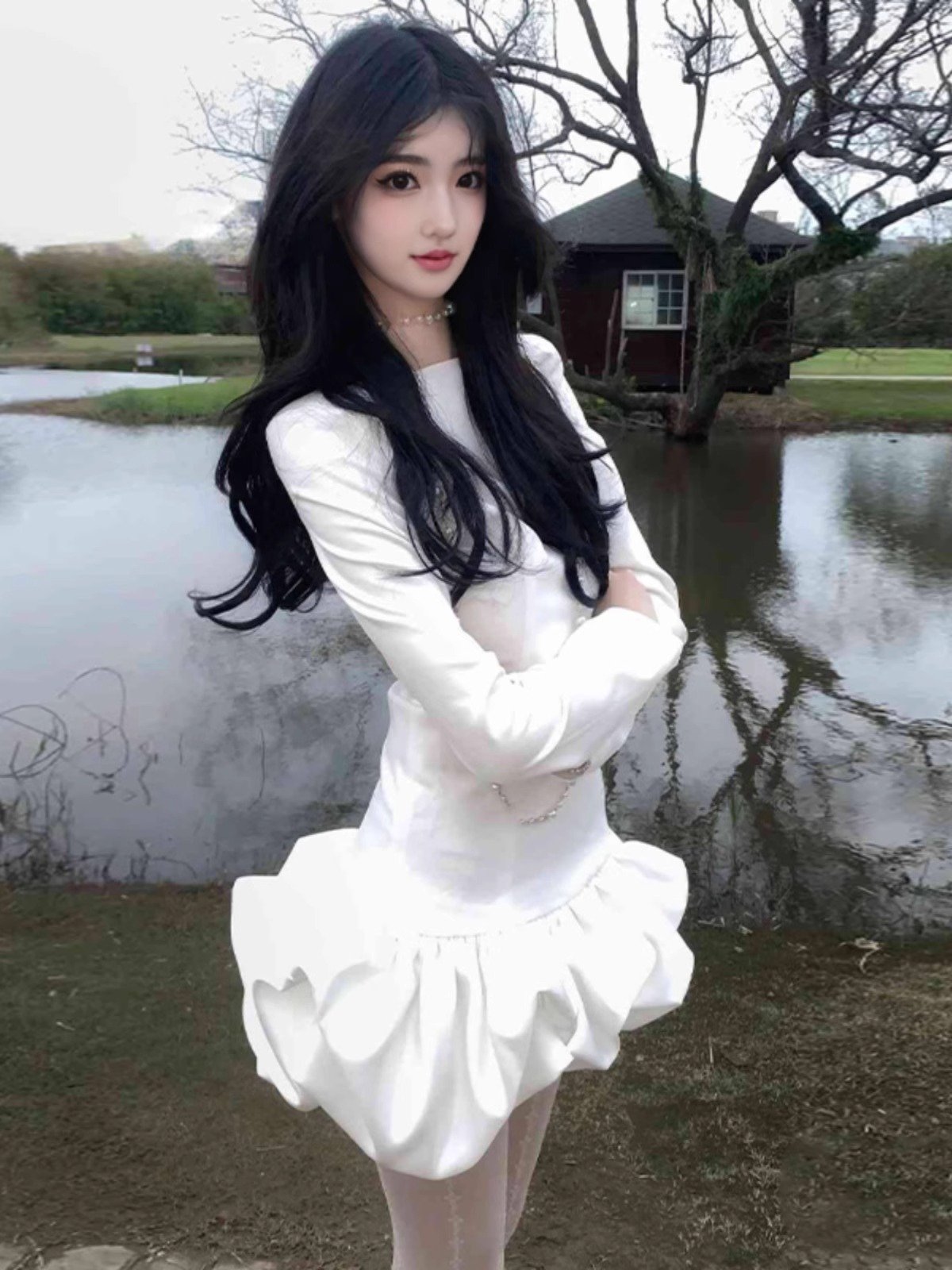 高级感白色法式连衣裙女芭蕾风气质收腰长袖