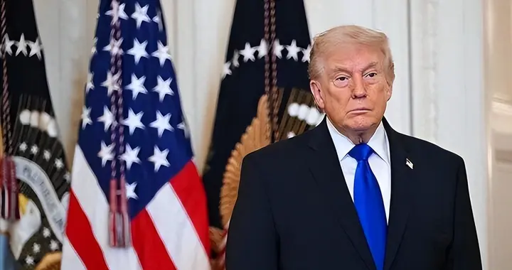 特朗普告知幕僚：若军事打击无法迫使伊朗屈服，他将采取更大行动