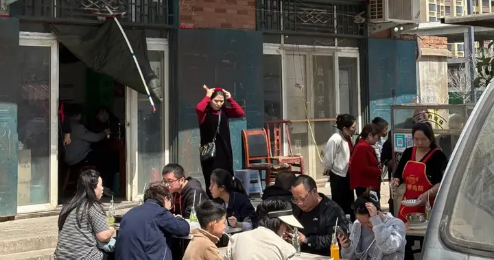 1块5的卤蛋日销3000个，老板却求你别来：这泼天的富贵，他接不住