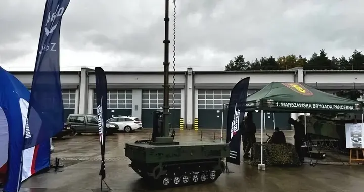 波兰财团的KUNA系列无人车亮相北约国防会展