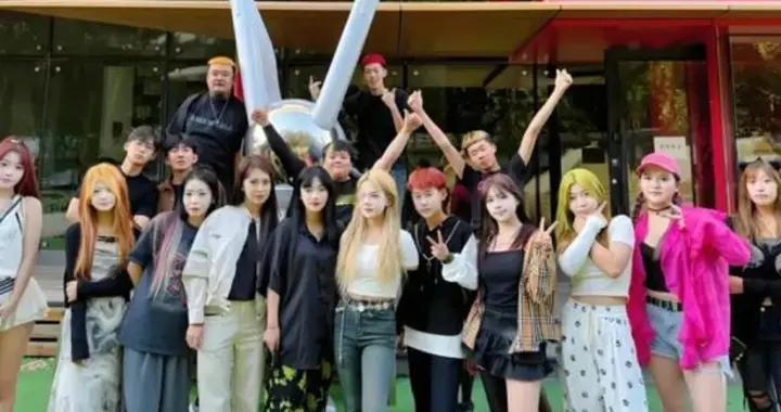 崩老头：花20块买一句“哥哥”，这买卖亏吗？