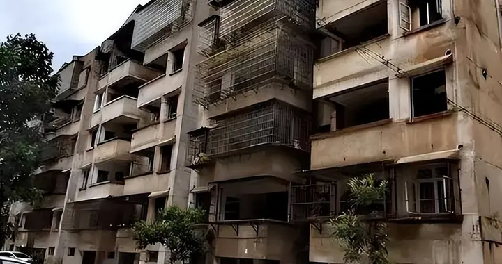 国家发话：老破小可原地重建！居民：不如“推倒不建，以旧换新”