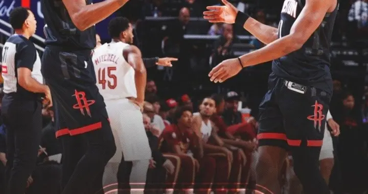 火箭宣告新时代：当杜兰特+5锋阵成为答案，申京还重要吗？