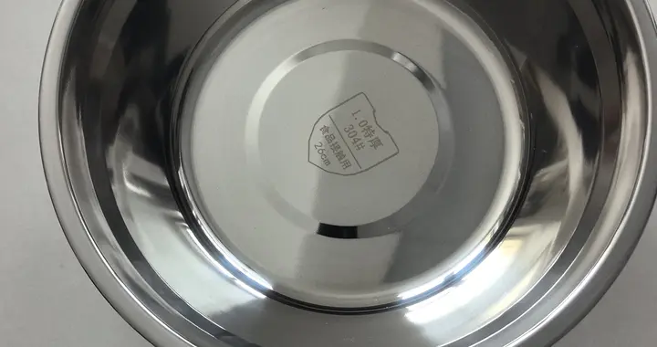 是不是人老了，就爱占便宜