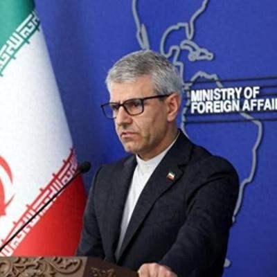 青橘罐头：特朗普脸都被扇肿了！吹得天花乱