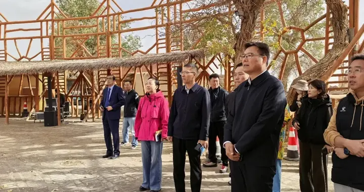 县委主要领导调研2026年罗布人村寨沙漠文化旅游节筹备工作