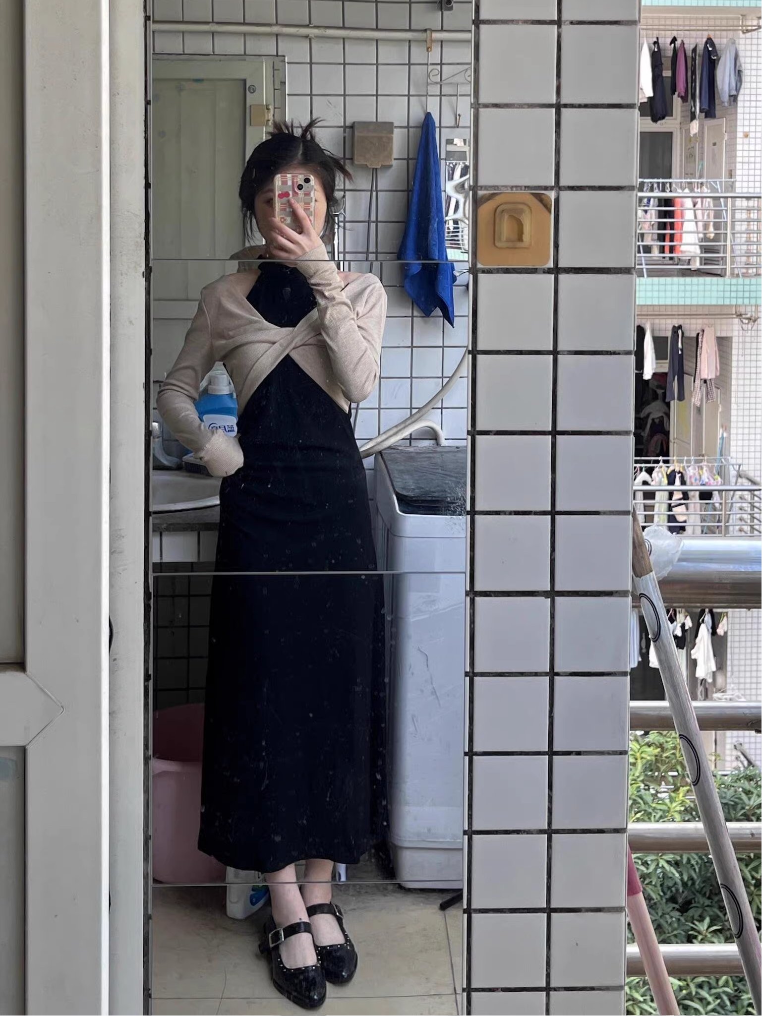 早春气质假两件露肩长裙