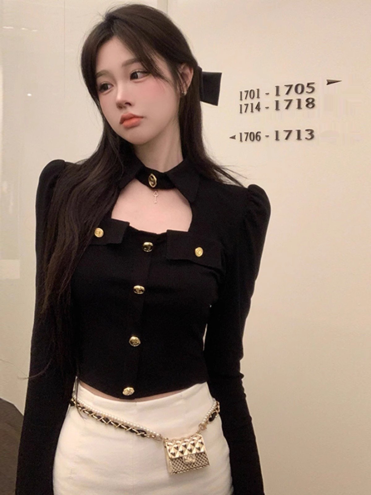 性感黑色打底衫女春秋季时髦洋气内搭短款挂