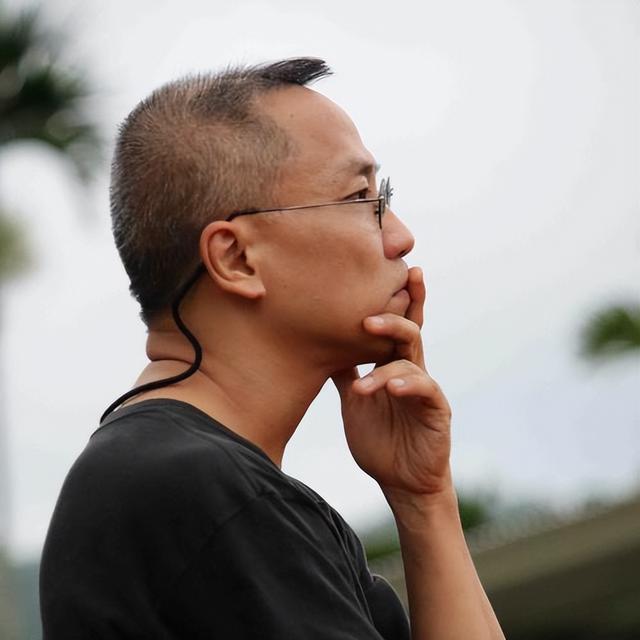 音乐巨匠韩贤光猝然离世！《单身情歌》编曲人运动时突发心疾