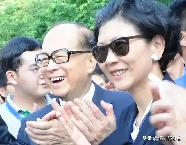 Deepseek 解码李嘉诚，与数字时代竟然如此吻合，难道他是穿越者？