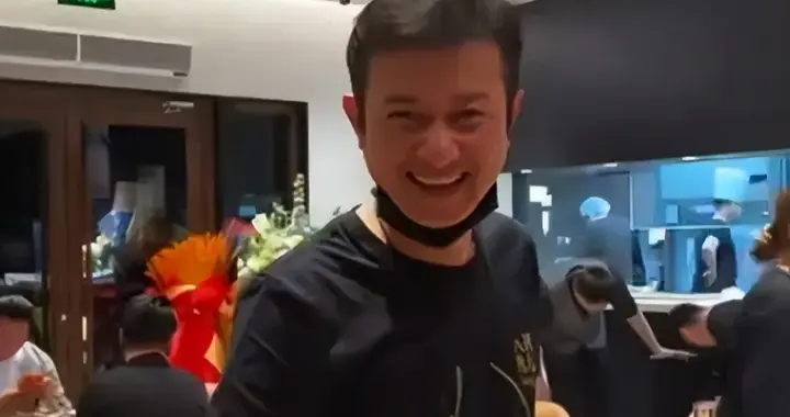 明星餐饮退潮，为何文章的“八号院儿”能成例外？