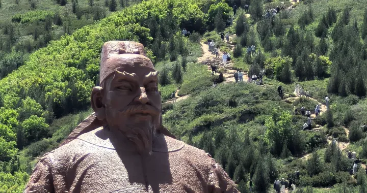 世界最大帝陵，修了107年，凿空1200米大山，面积是秦始皇陵的3倍