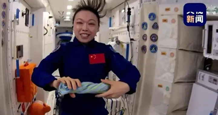刚上太空就放大招！香港女警拧毛巾，美国2万亿市值瞬间成了陪衬
