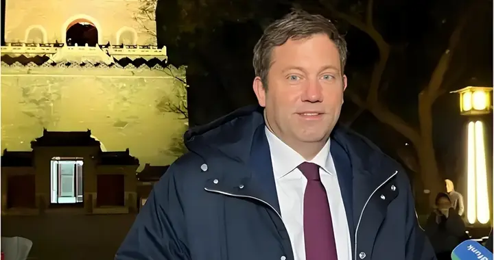 日本话音刚落，又一国介入台海，专机已经离华，要逼中国做3件事