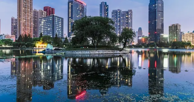 江城“十四五”蝶变 ，新春烟火映新颜！