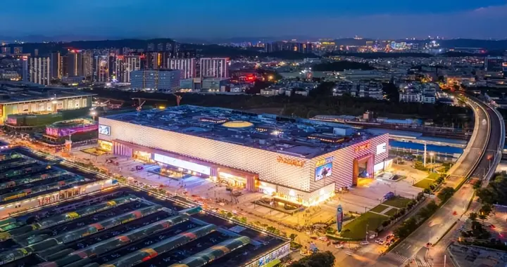 卖掉80座广场，还是欠6000亿！万达为什么永远还不完债？