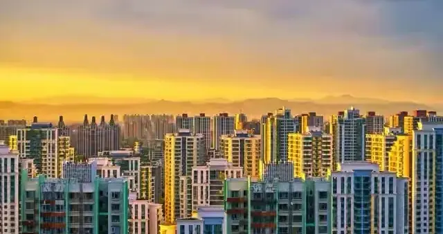 北京打响楼市反攻第一炮！北京冲在第一个！别说没用！