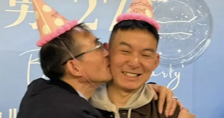 老谢给谢浩男生日惊喜，最后一件礼物很用心，说出了对儿子的期望