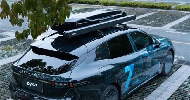 领克07GT伪装测试不走寻常路,户外场景太吸睛