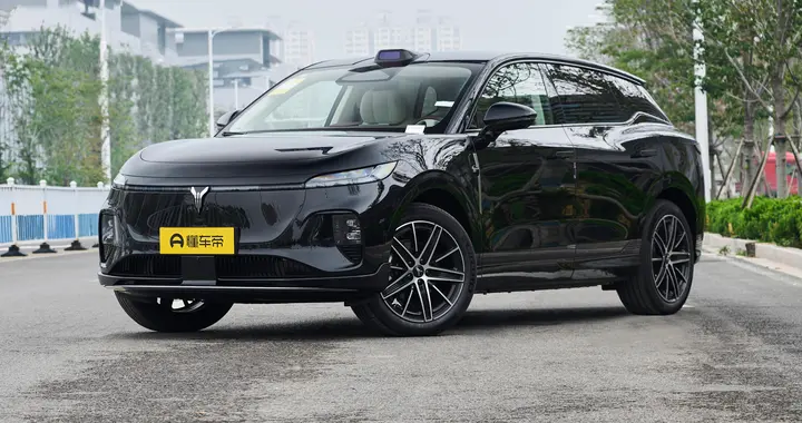 22万起售！这款华为智选SUV空间大、动力强，家用很合适！