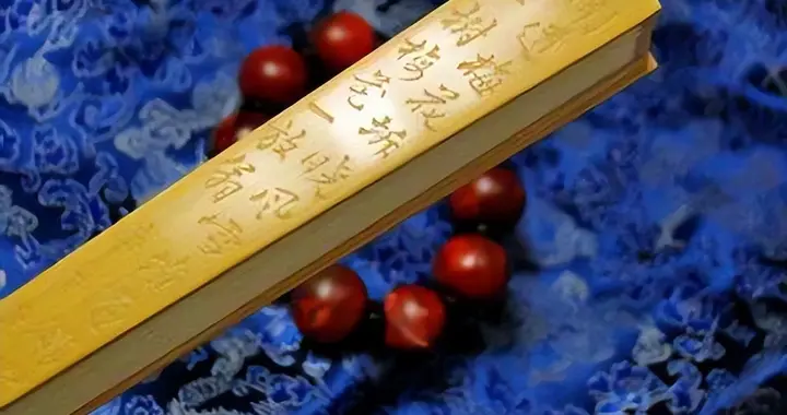 一把扇子有这么多门道！能当法器能辨身份，老祖宗的规矩太讲究了