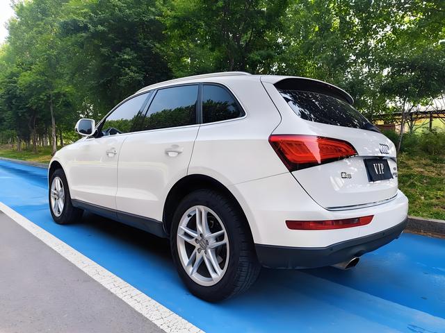 25 万预算，买奥迪 Q5 还是理想 L6？品牌情怀与智能场景的购车抉择