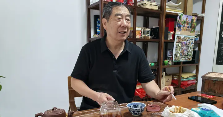 烟云供养：听雨品茗观容川挥毫记