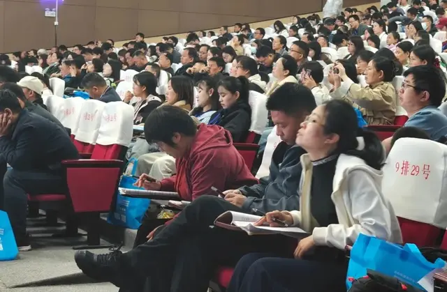 教育变革浪潮中，百师联盟如何让教师成为 “终身学习者”？