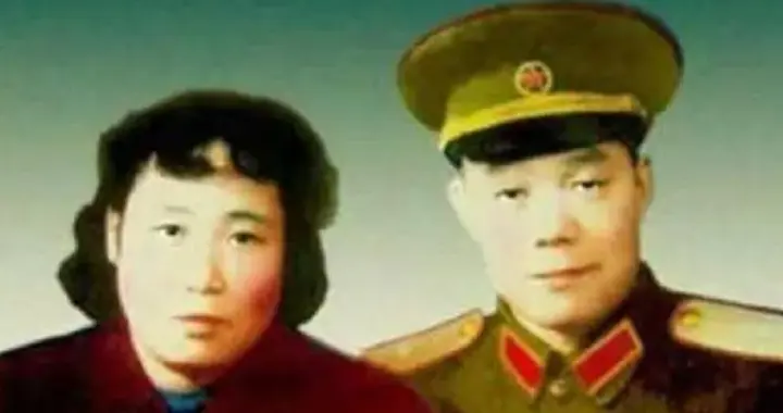 1944年，战友给钟炳昌介绍对象：白求恩医科学校的校花，要不要？