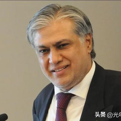 光年之外： 聊热点