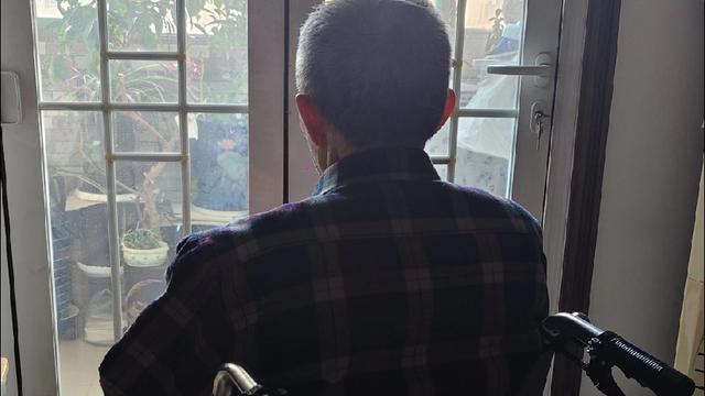 乡村五妹妹：我有个远房表姐，四十出头，在