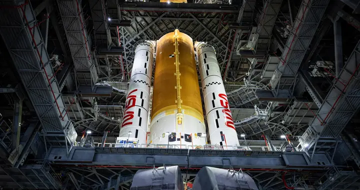 美国为何急着登月？若输给中国，恐未来再无翻身机会