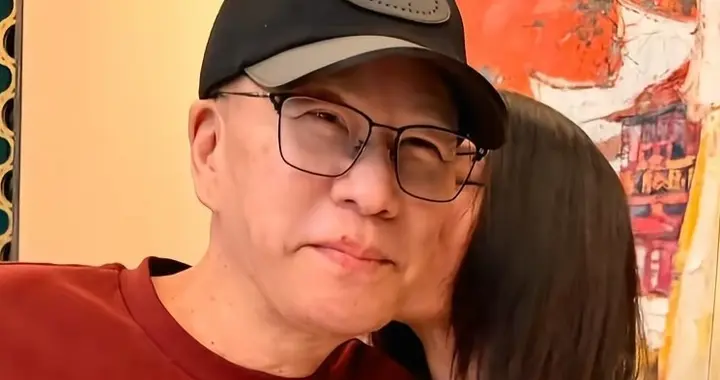 沈玉琳58岁生日晒照，模样大变完全认不出，抗癌住院已经近5个月